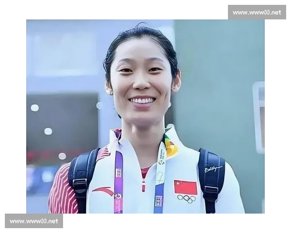 国际排联盛赞朱婷:手腕伤后一年重返巅峰 国际排联盛赞朱婷:手腕伤后一年重返巅峰