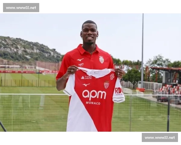 博格巴降薪加盟摩纳哥!32 岁光膀子秀肌肉 + 花式颠球,禁赛后重寻职业生涯第二春 博格巴降薪加盟摩纳哥!32 岁光膀子秀肌肉 + 花式颠球,禁赛后重寻职业生涯第二春